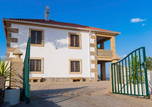 CASA DO PINHEIRO