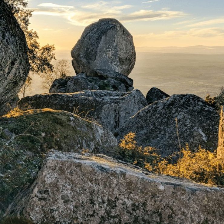 Monsanto, Portugal: A Pedra do Drag&atilde;o